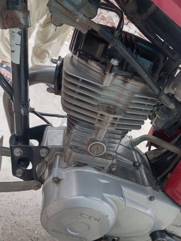 Honda 125 cc 8
