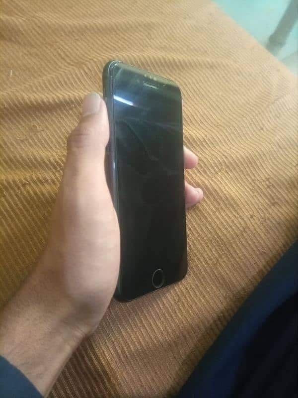 I phone SE 2020 64GB All OKay and original 03220559558 7