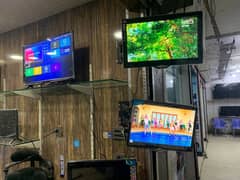 28  INCH Q LED NEW BOX  PACK   LATEST 2025  NEW  03444819992