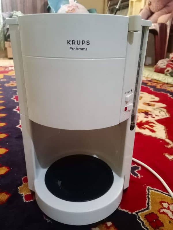 Coffee Brewing Machine (PRICE NEGOTIABLE) 1