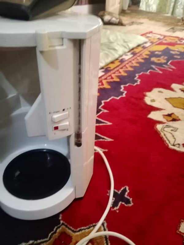 Coffee Brewing Machine (PRICE NEGOTIABLE) 6