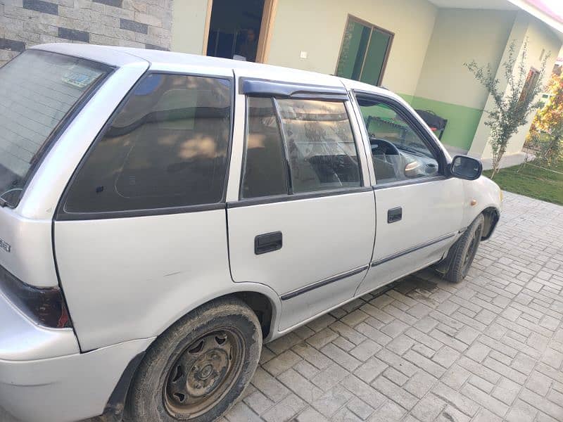 Suzuki Cultus VXL 2001 5