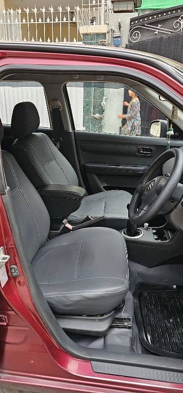 Suzuki Swift 2012 8