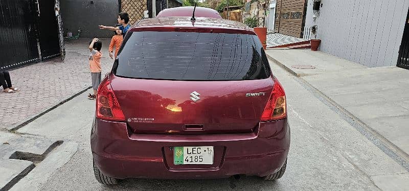 Suzuki Swift 2012 11