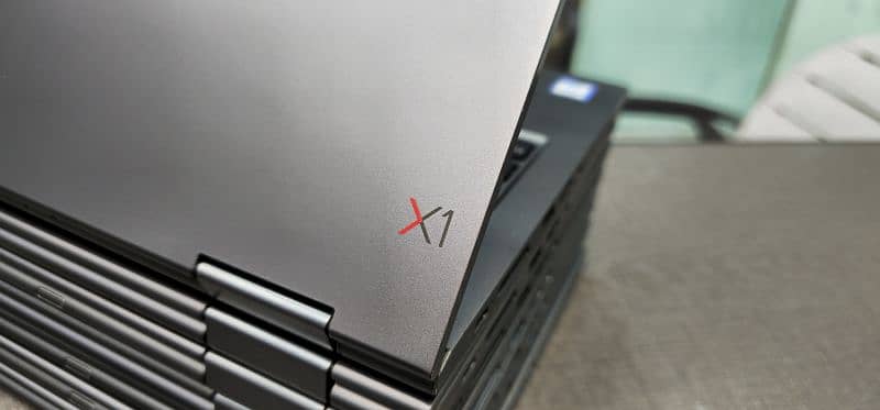 Lenovo ThinkPad X1 yoga Gen 4 Core i5 8th Generation  Touch x360 1