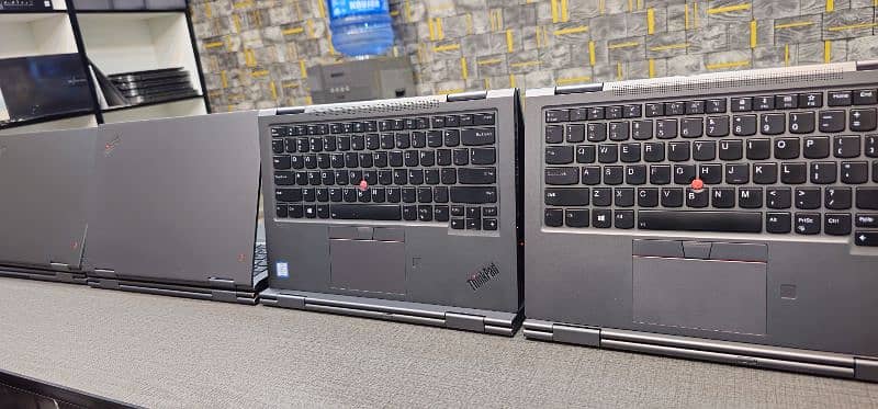 Lenovo thinkpad X1 yoga i7 8th Generation Touch x360 14