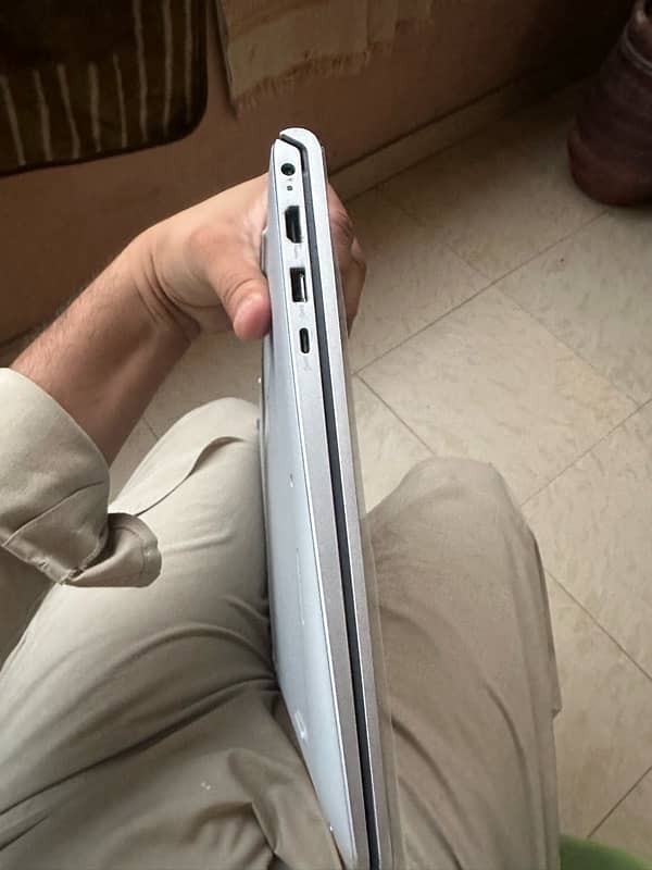 Dell i5/11 gen 2Gb Nvidia Graphics 4