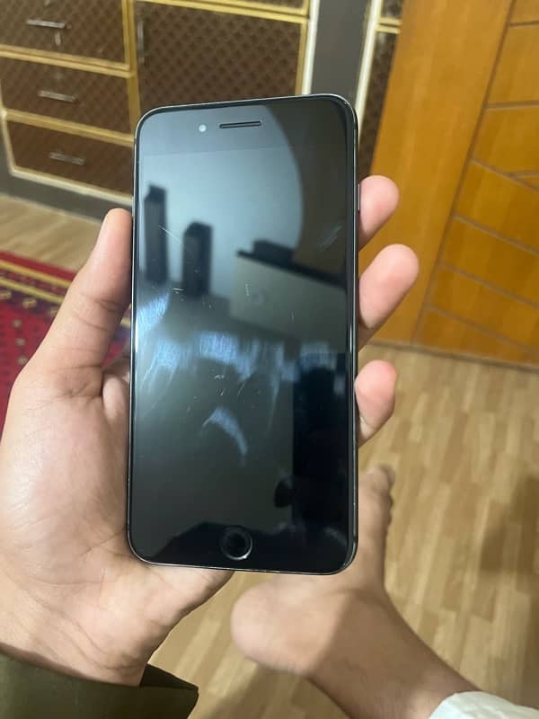 iphone 8 plus pta approved (256) 5