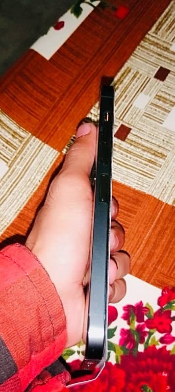 IPHONE 13 pro Max PTA Approved 256 Gb 5