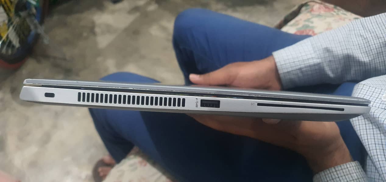 HP Elitebook 840 G5 i7 8th Gen 3