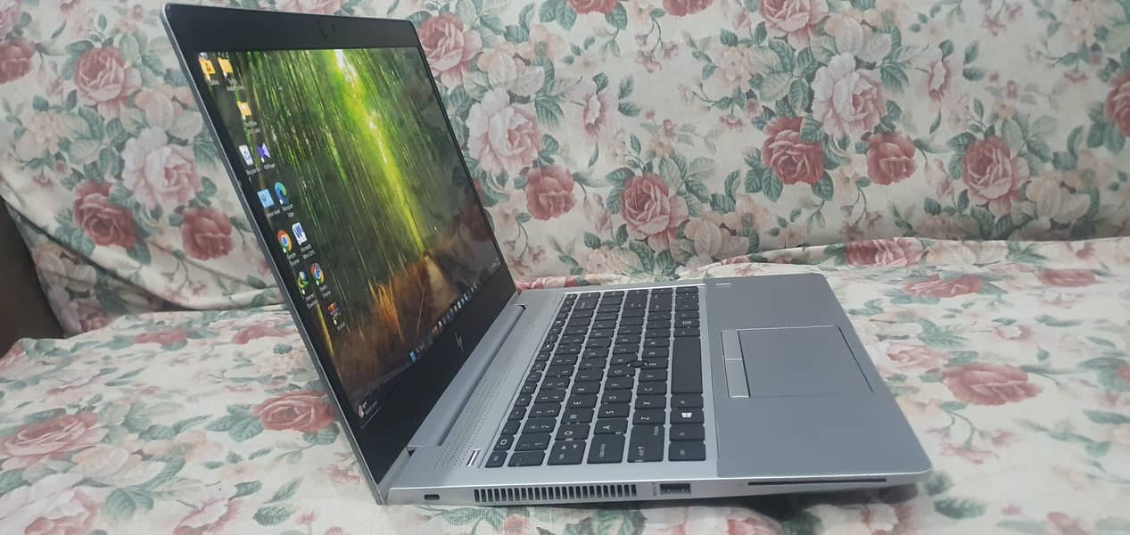 HP Elitebook 840 G5 i7 8th Gen 5