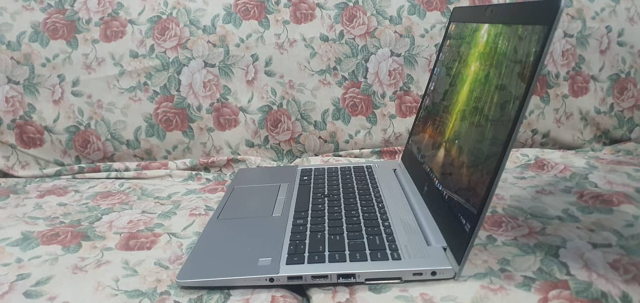HP Elitebook 840 G5 i7 8th Gen 6