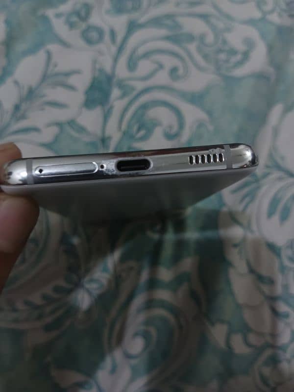 Samsung Galaxy S21 3