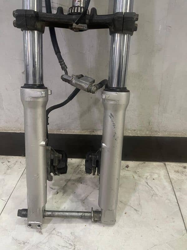HEAVY BIKE DIFFERENT PARTS AVAILABLE FOR MODIFICATIONS 4