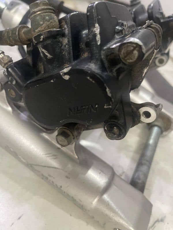 HEAVY BIKE DIFFERENT PARTS AVAILABLE FOR MODIFICATIONS 10