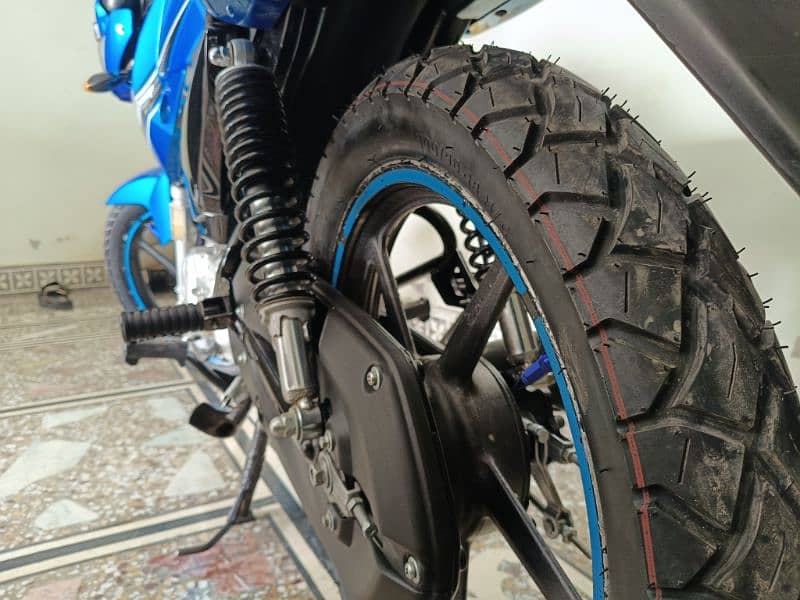 Ybr 125 9
