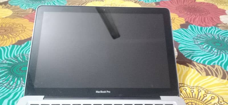 macbook pro 1