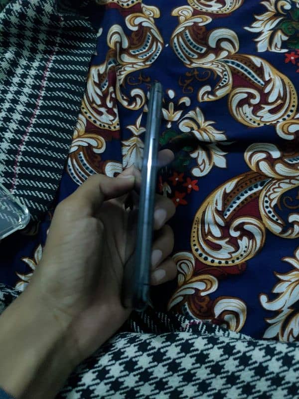 i phone 11 pro max hai 64 gb factor unlock 1