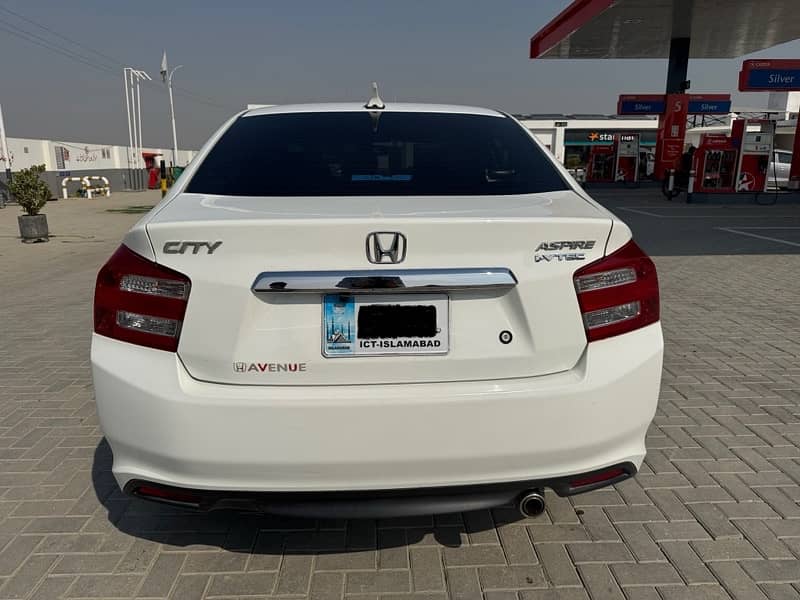 Honda City Aspire 1.5 i-VTEC 2018 Manual 3