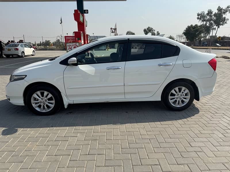 Honda City Aspire 1.5 i-VTEC 2018 Manual 9