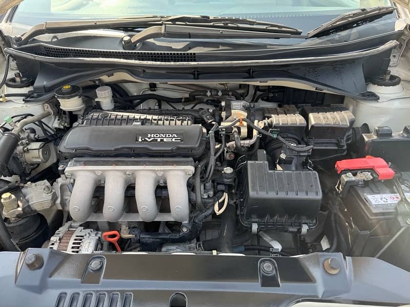 Honda City Aspire 1.5 i-VTEC 2018 Manual 14