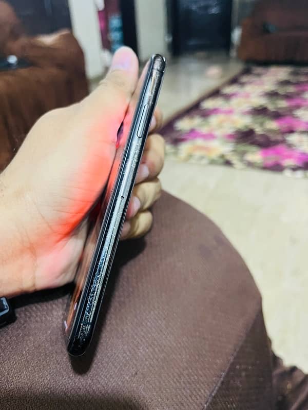 iphone x 64 gb Pta Approved 4