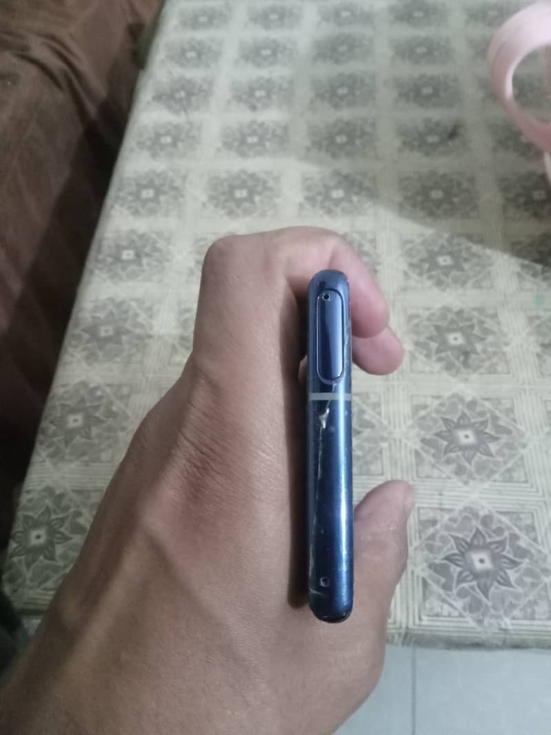 docomo arrows f52 exchange or sale dono ho sakty hain 6