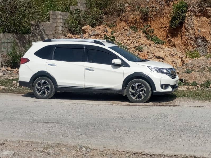 7 seater Rent A Car Honda BRV, Hiace hiroof, Wagnor, Coaster for rent 8