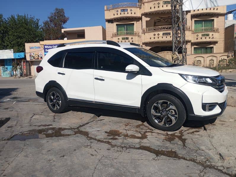 7 seater Rent A Car Honda BRV, Hiace hiroof, Wagnor, Coaster for rent 1