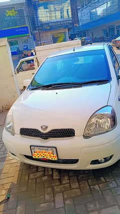 Toyota Vitz 2014