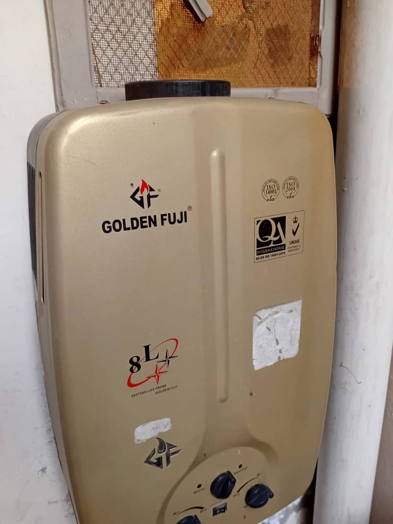 Instant Gas Geaser Golden Fuji 6 Liter 4