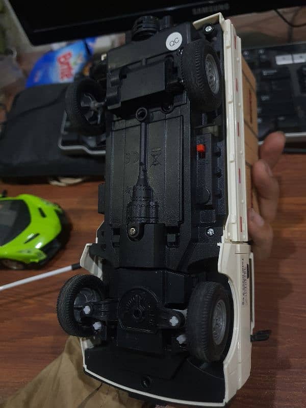RC pick up Toy with heavy battery 5000mah 6