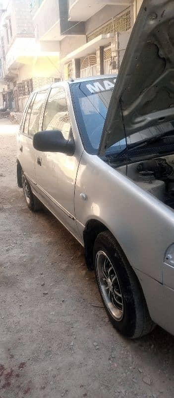 Suzuki Cultus 2004 5