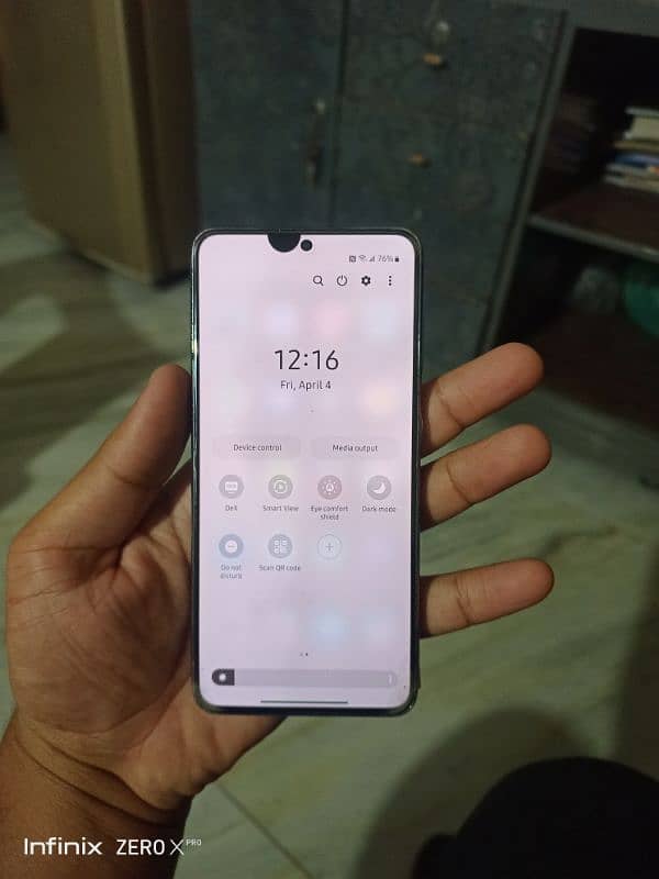 Samsung  Galaxy S21  5G  8/128 1