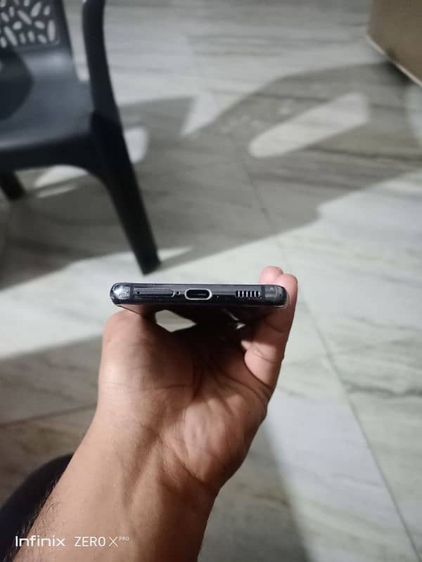 Samsung  Galaxy S21  5G  8/128 2