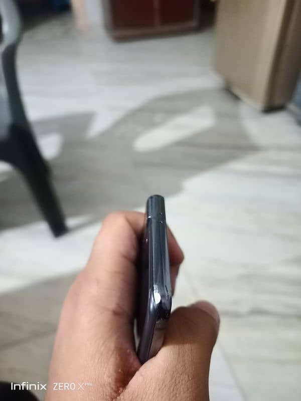 Samsung  Galaxy S21  5G  8/128 8