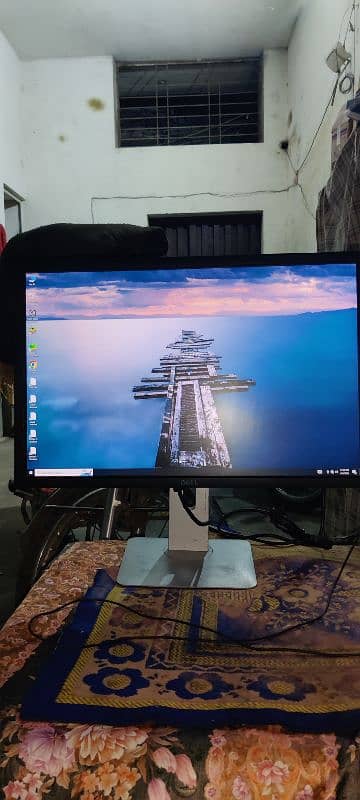 dell monitor 22inch 2
