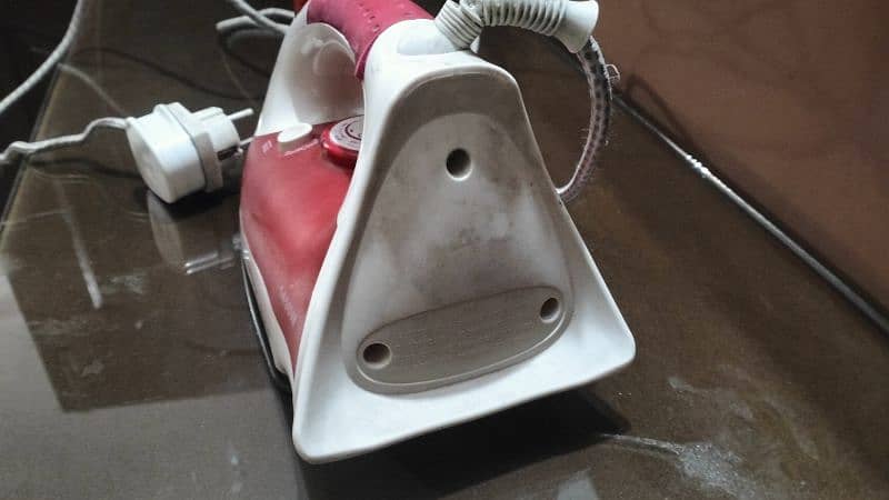dry steam iron 5