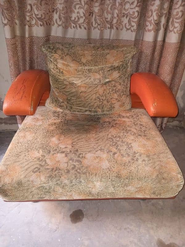 7 seater sofa for sell Acha wala 0