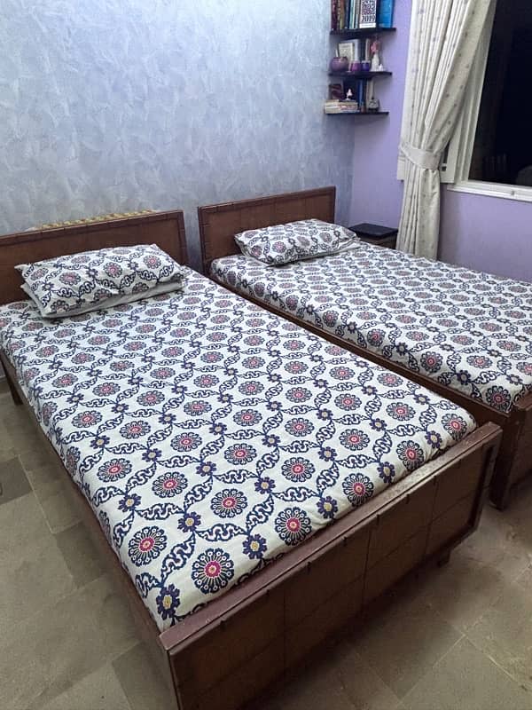 2 x Single Oak Veneer Wood Bed + Side Table 0