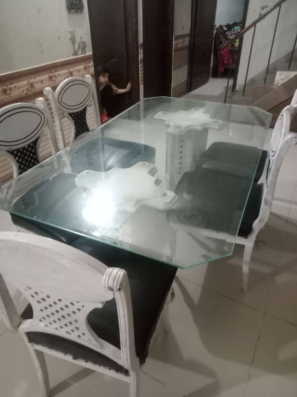 Dining Table for sell 1