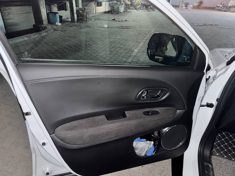 Honda Vezel Hybrid RS 2019/2024 9