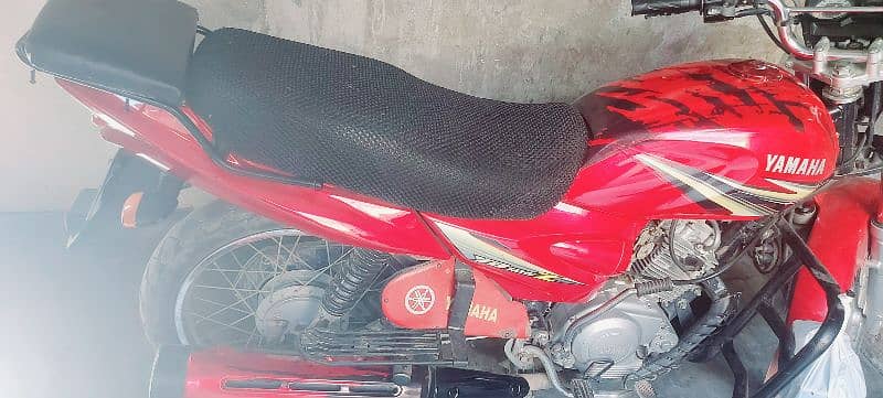 yamaha ybz for sell. . . . Good condition neet & clean . . 1