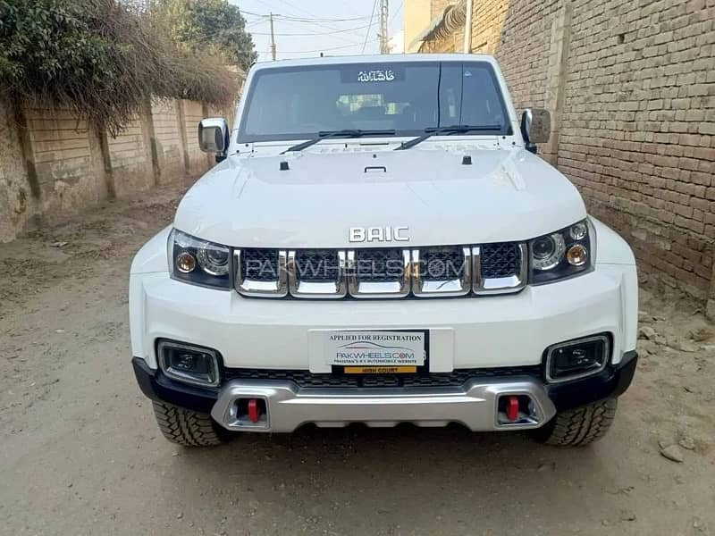 BAIC BJ40 Plus 2023 0
