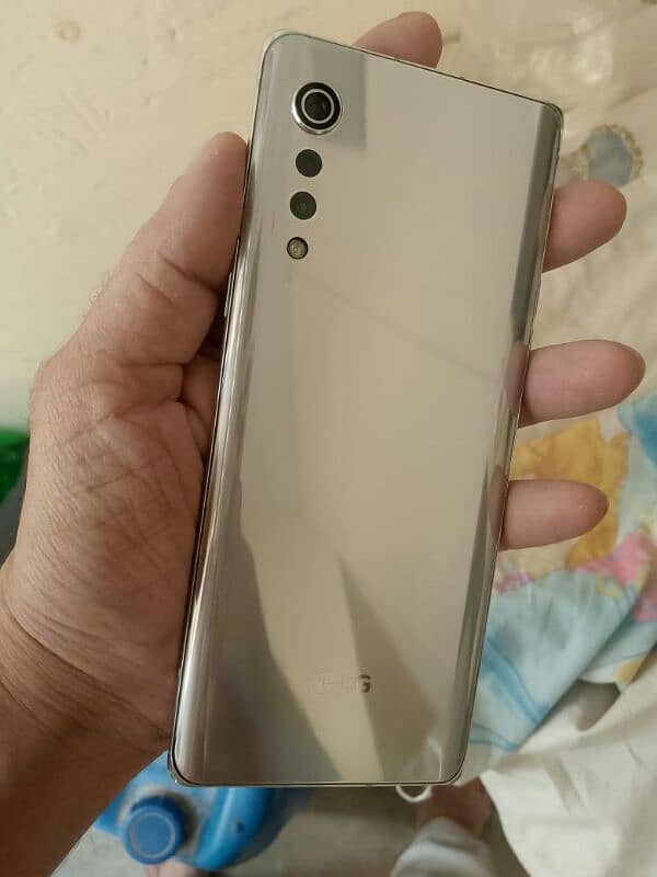LG Velvet 5G Lush fingerprint in display 8gb 128gb exchange possible 7