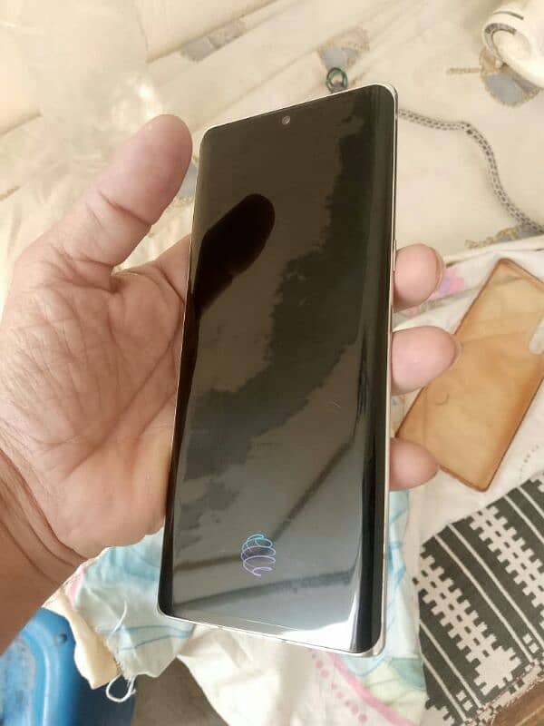 LG Velvet 5G Lush fingerprint in display 8gb 128gb exchange possible 2