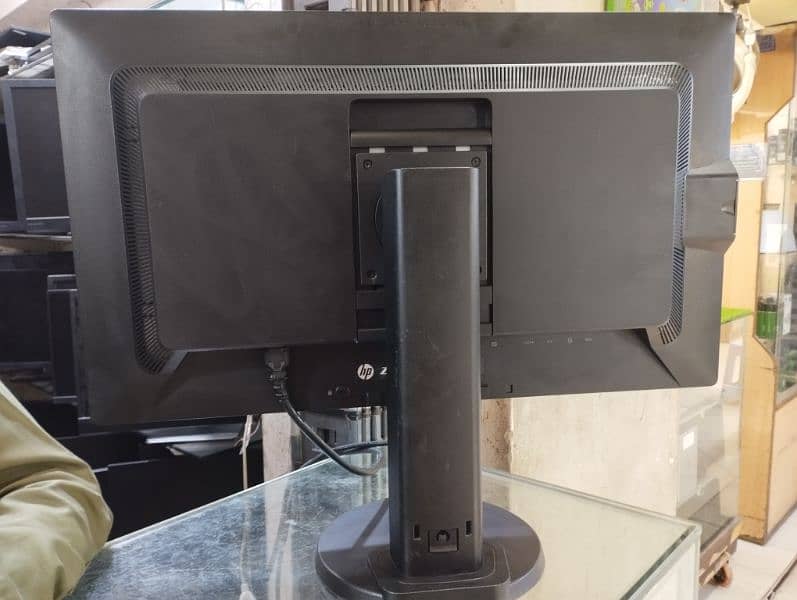 27 inch Hp 2k IPS professional LED 2