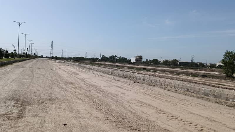 10-Marla Ready-for-Possession Plot in Tahir Block, SA Gardens Phase 2 Affordable & Prime Location 11