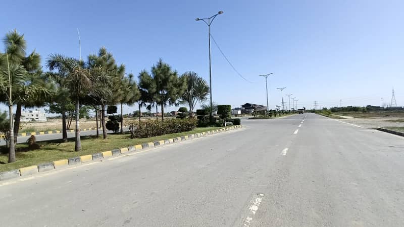 10-Marla Ready-for-Possession Plot in Tahir Block, SA Gardens Phase 2 Affordable & Prime Location 16