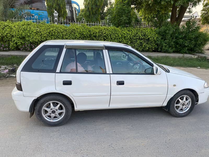 Suzuki Cultus VXR 2017 3